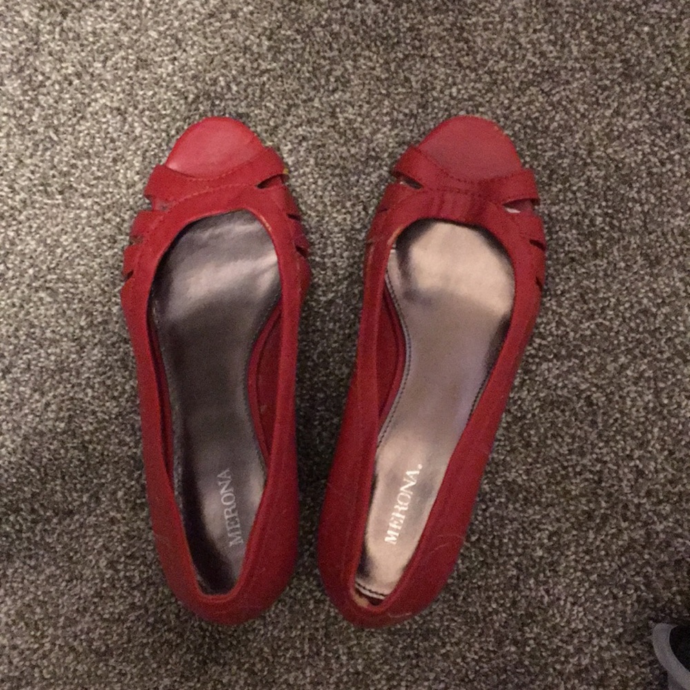 Merona pumps peep toe